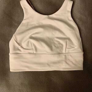 Lululemon Wundertrain Sports Bra (White, 6)